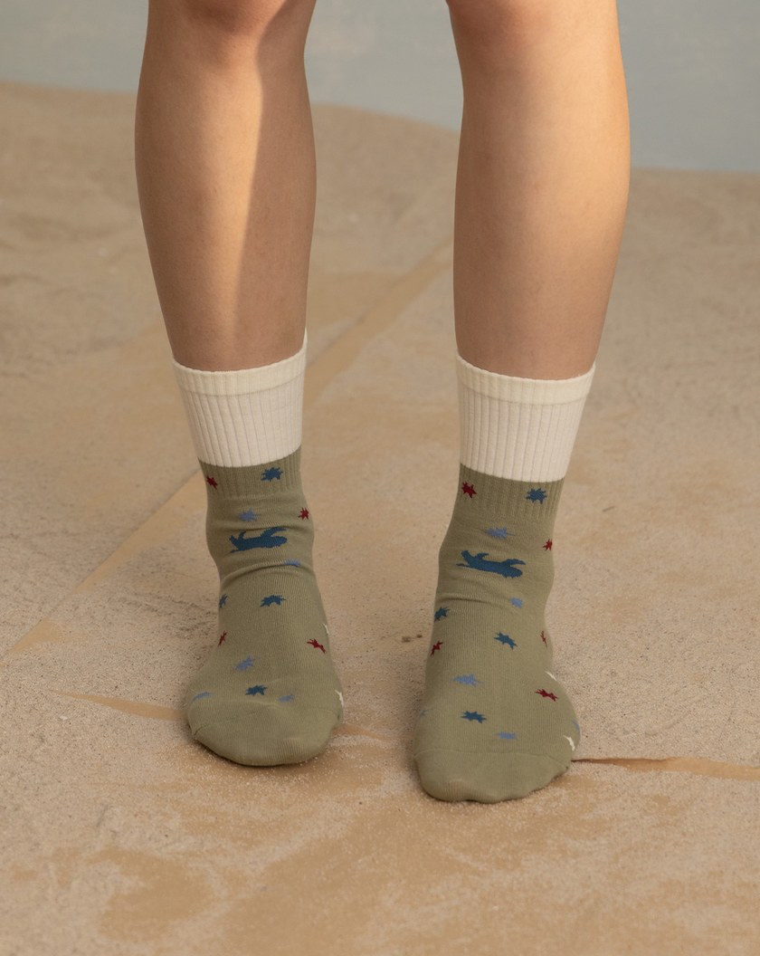 gozo宇宙跳跳糖長襪(兩色)