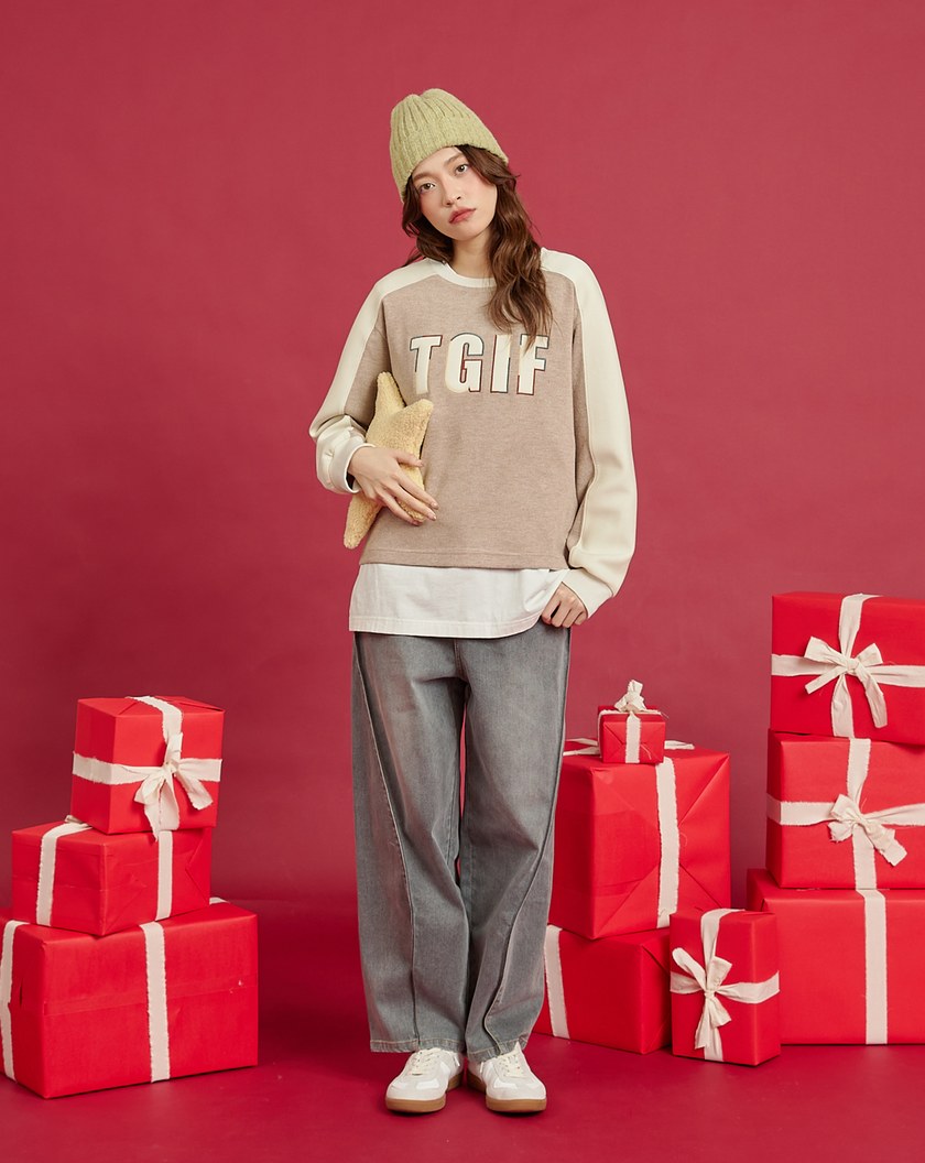 終於星期五雙色絨感大學T(兩色)