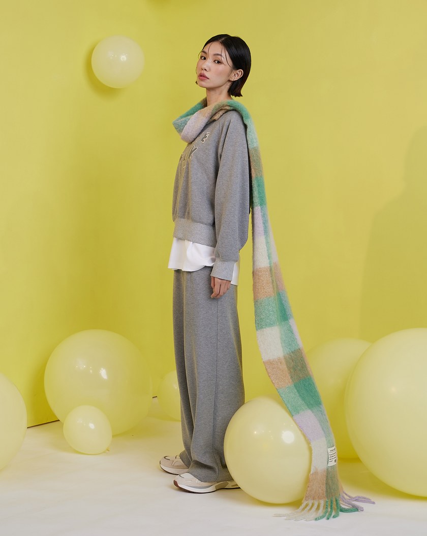 彩虹格子羊毛流蘇圍巾(兩色)