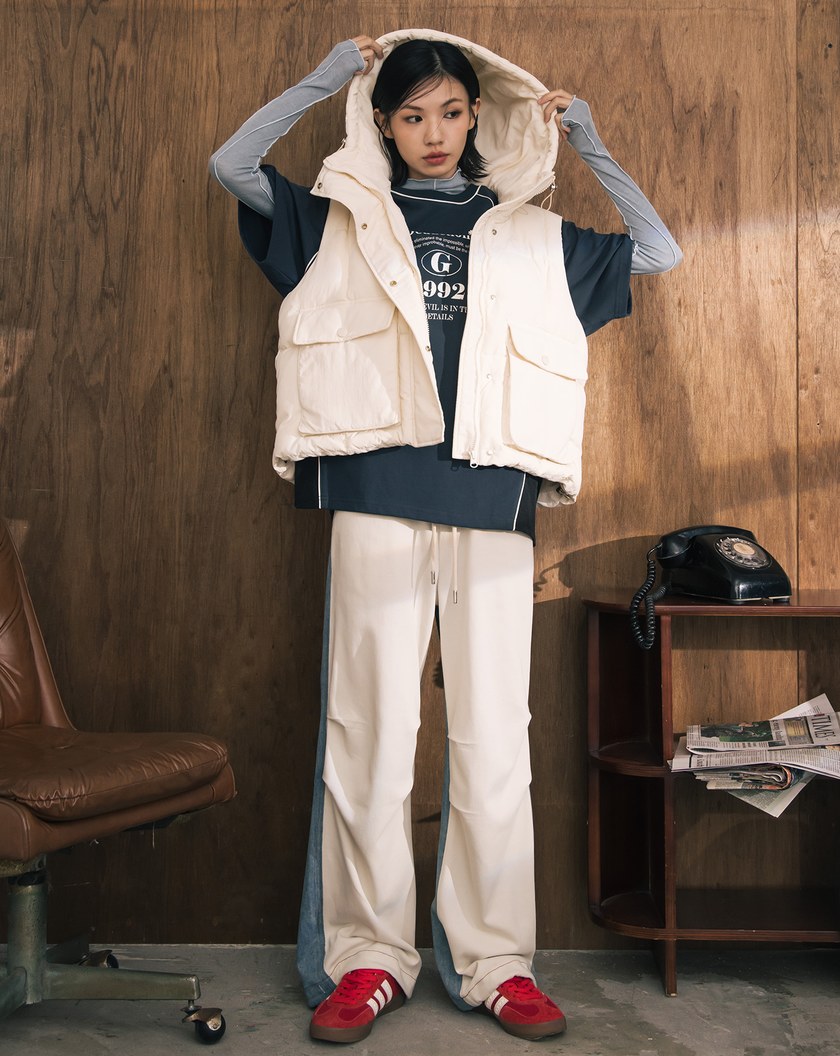 ➤大口袋立體廓型連帽羽絨背心(兩色)