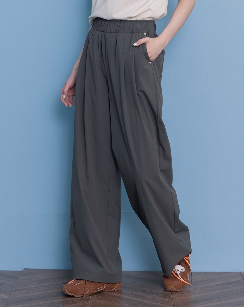 抗UV抗皺鬆緊涼感西裝褲(兩色)