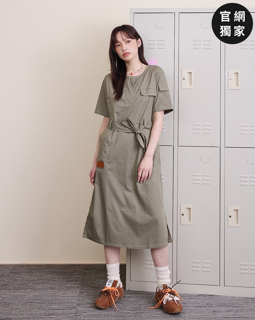 ➤配色壓線工裝風綁帶短袖洋裝(兩色)