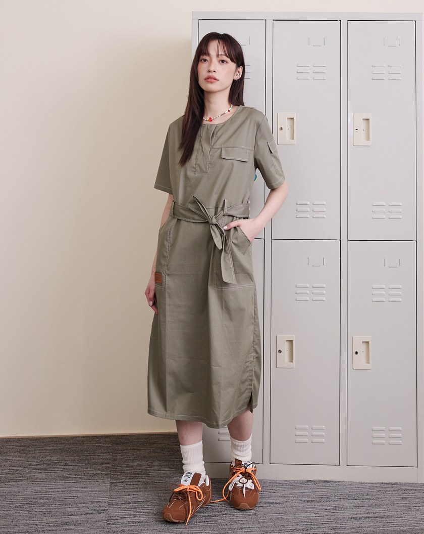 ➤配色壓線工裝風綁帶短袖洋裝(兩色)