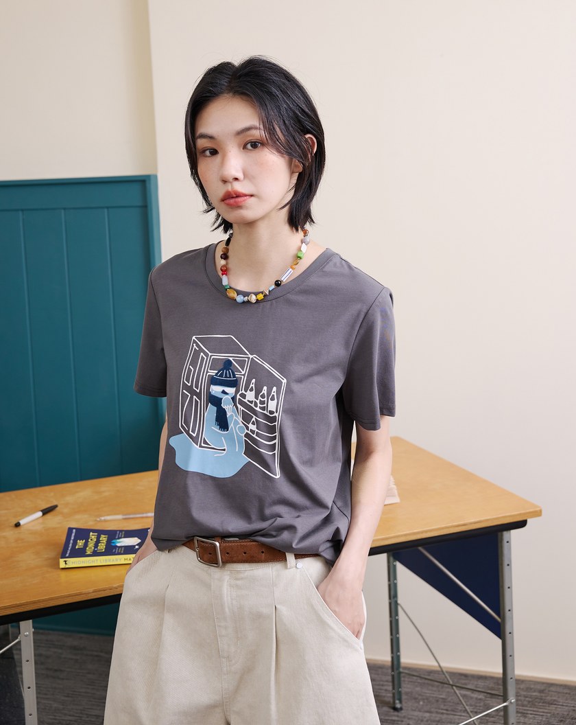 ➤雪人躲冰箱吹冷氣涼感T恤(三色)