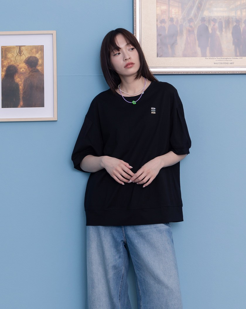 ➤gozo三次方繡花澎袖涼感T恤(三色)