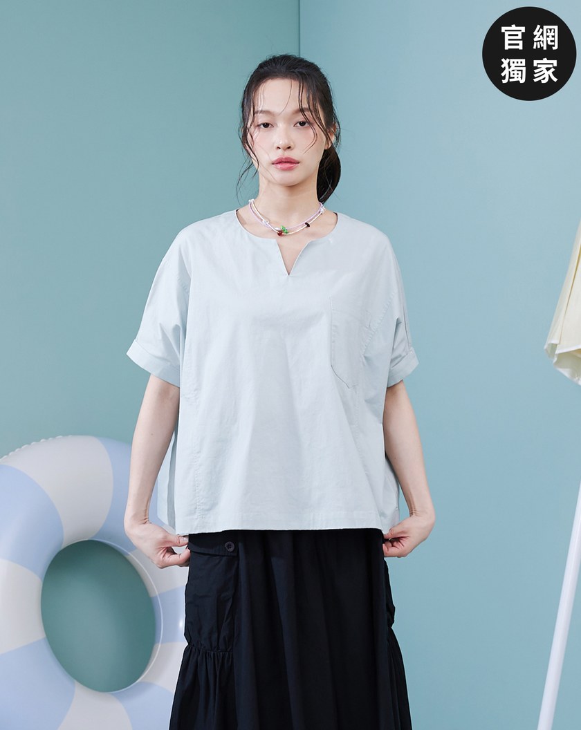 ➤造型小V領寬鬆連袖上衣(兩色)