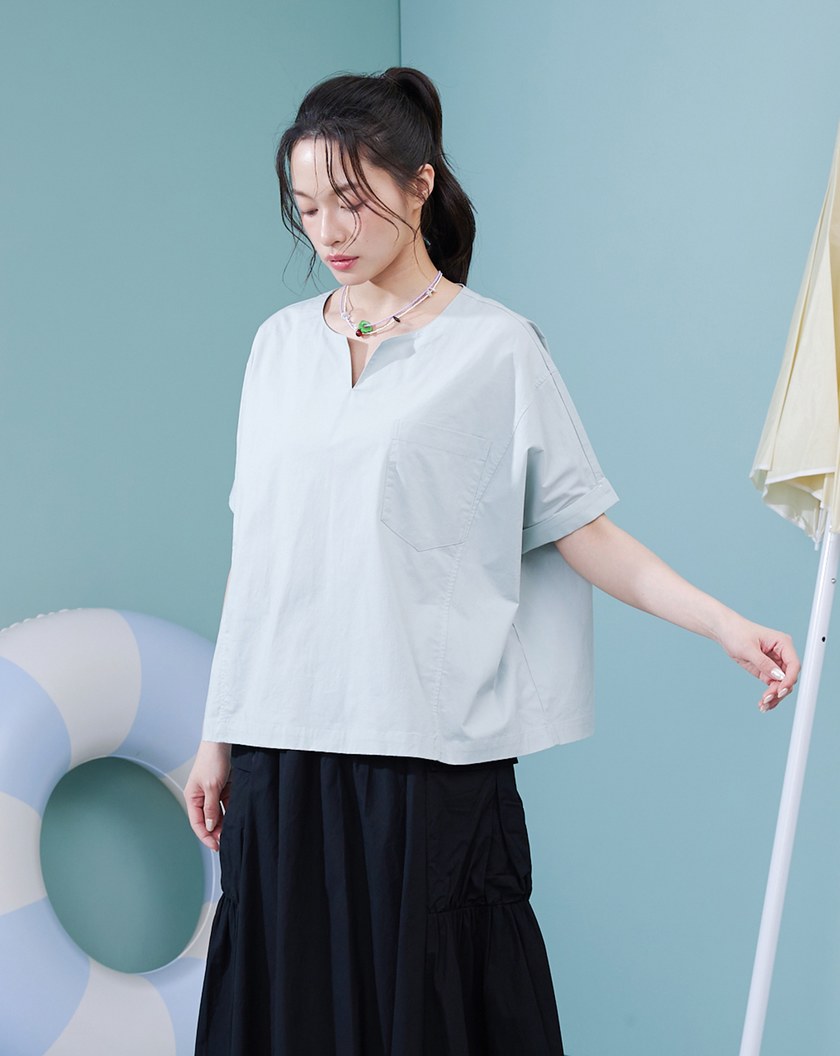 ➤造型小V領寬鬆連袖上衣(兩色)