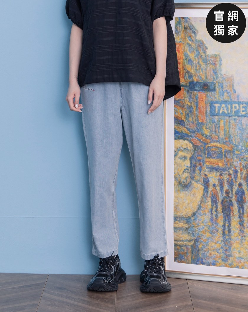 ➤字母繡花牛仔男友褲(兩色)