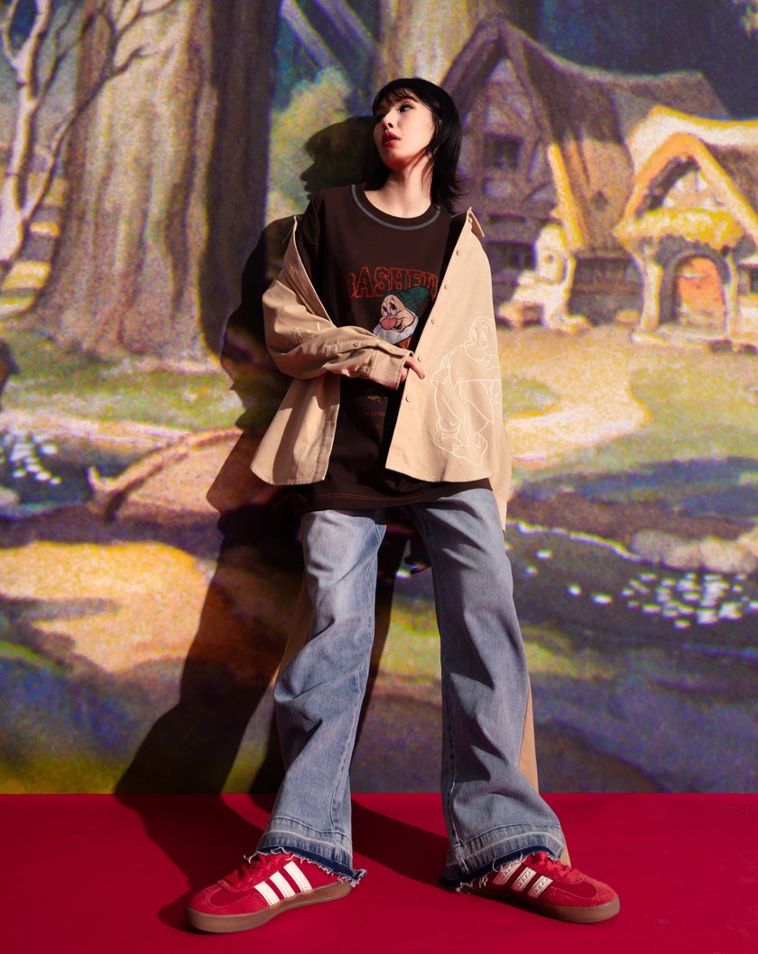 迪士尼系列 害羞鬼立體繡花條絨長袖襯衫(兩色)