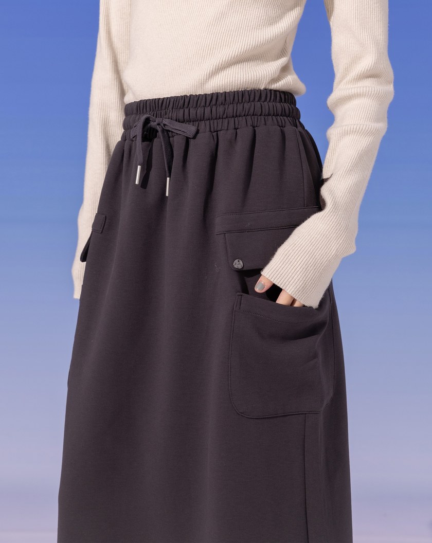 ➤雙口袋造型鬆緊針織裙(兩色)