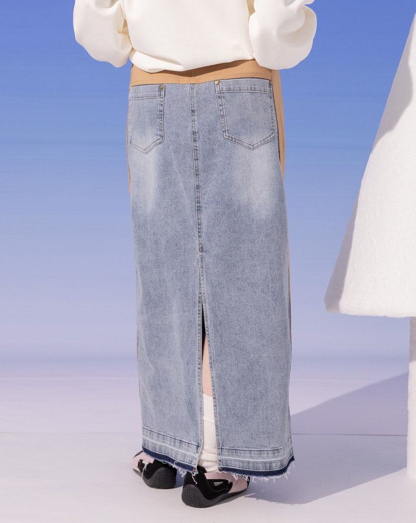 A｜顯瘦異材質拼接水洗牛仔長裙(兩色)