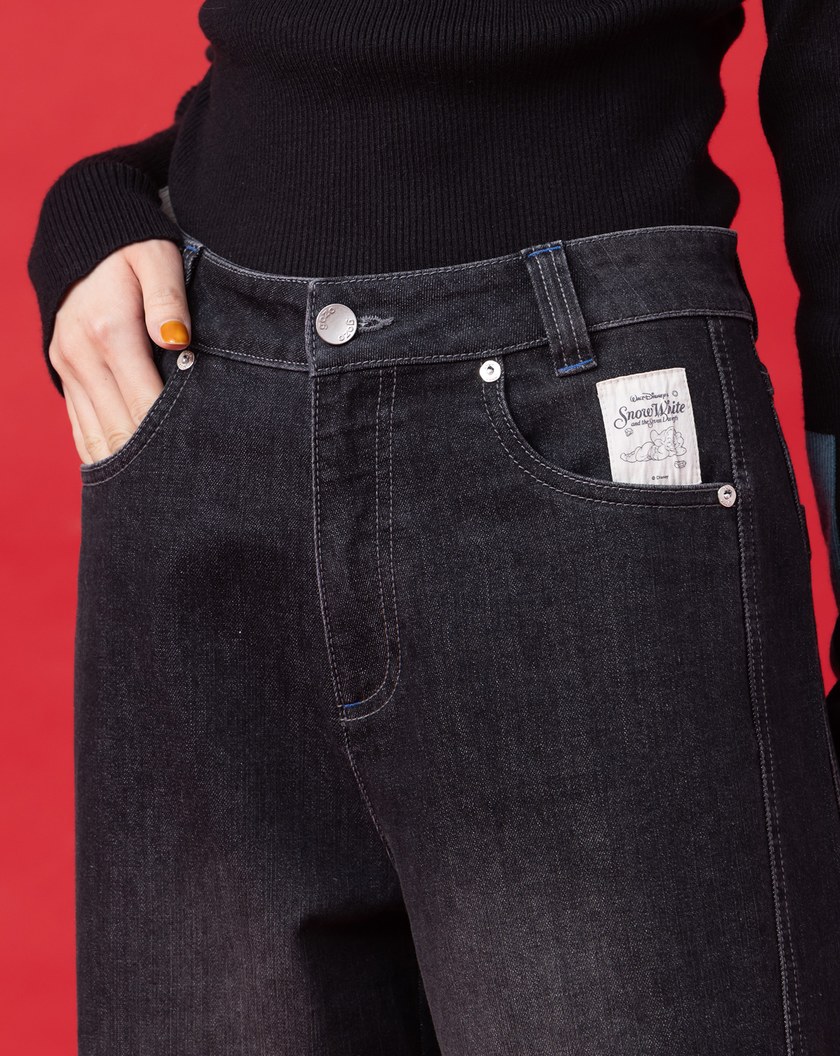 迪士尼系列 萬事通繡花直筒顯瘦牛仔褲(兩色)