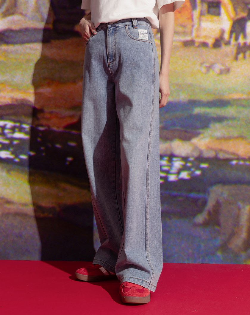 迪士尼系列 萬事通繡花直筒顯瘦牛仔褲(兩色)