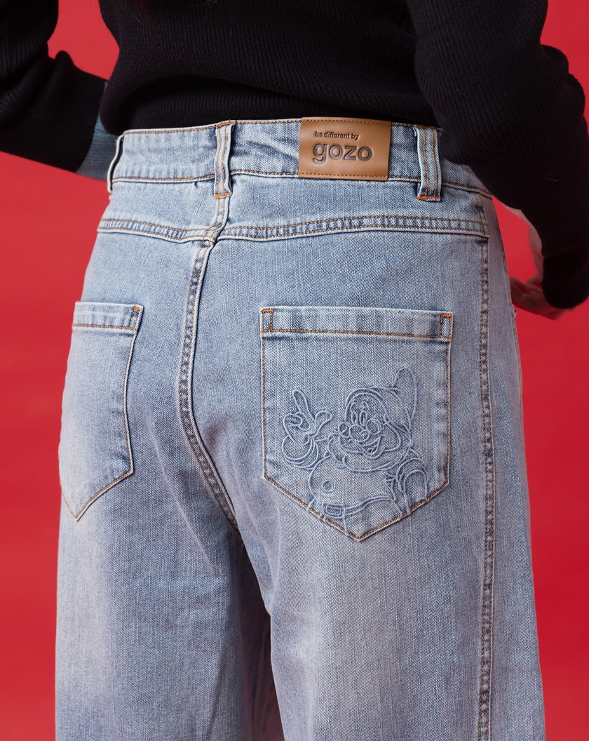 迪士尼系列 萬事通繡花直筒顯瘦牛仔褲(兩色)