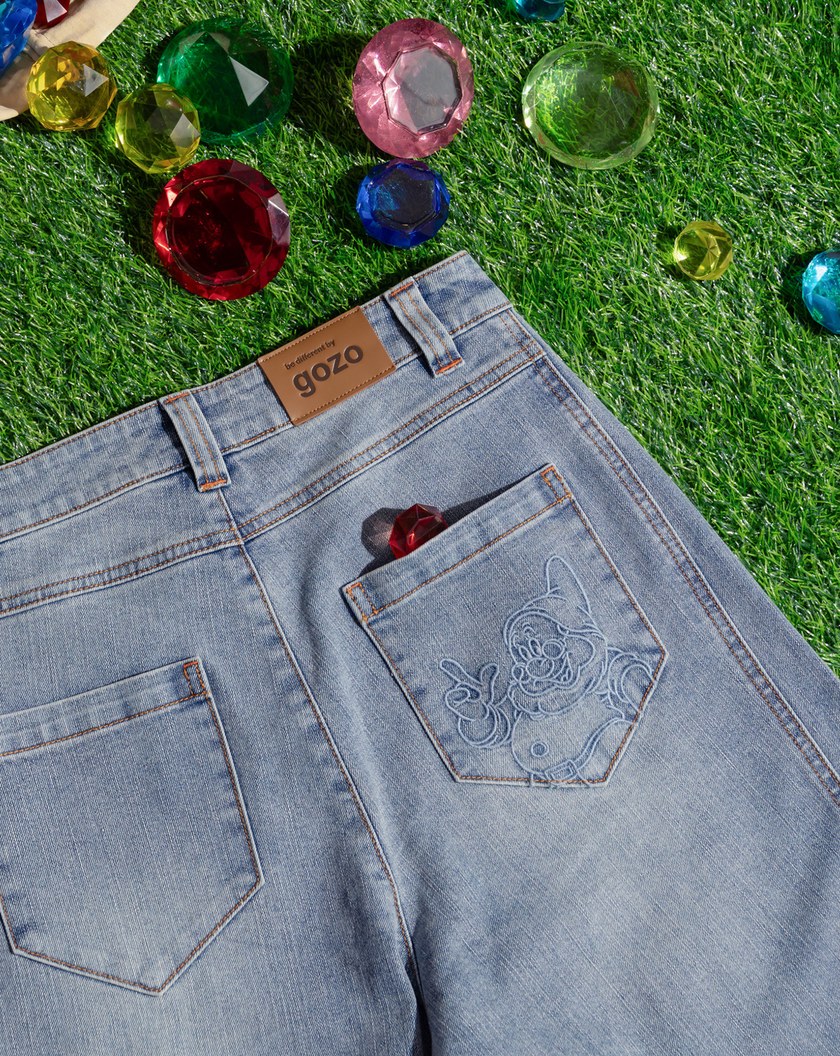 迪士尼系列 萬事通繡花直筒顯瘦牛仔褲(兩色)