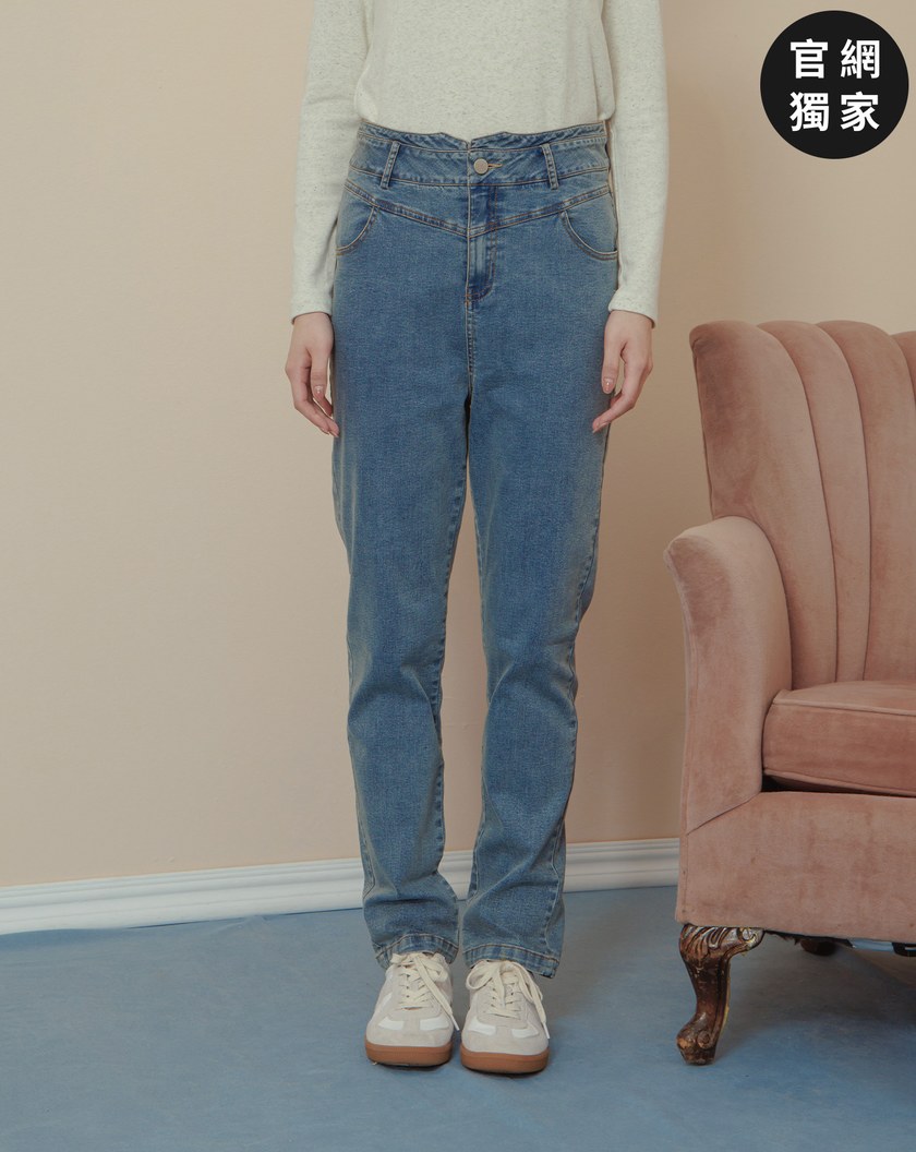 ➤設計腰頭彈性合身牛仔褲(兩色)