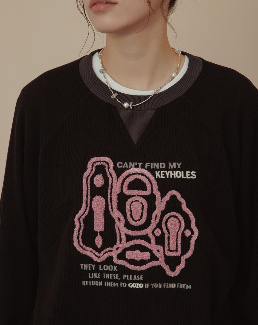 找不到鑰匙立體繡花羅紋拼接大學T(兩色)