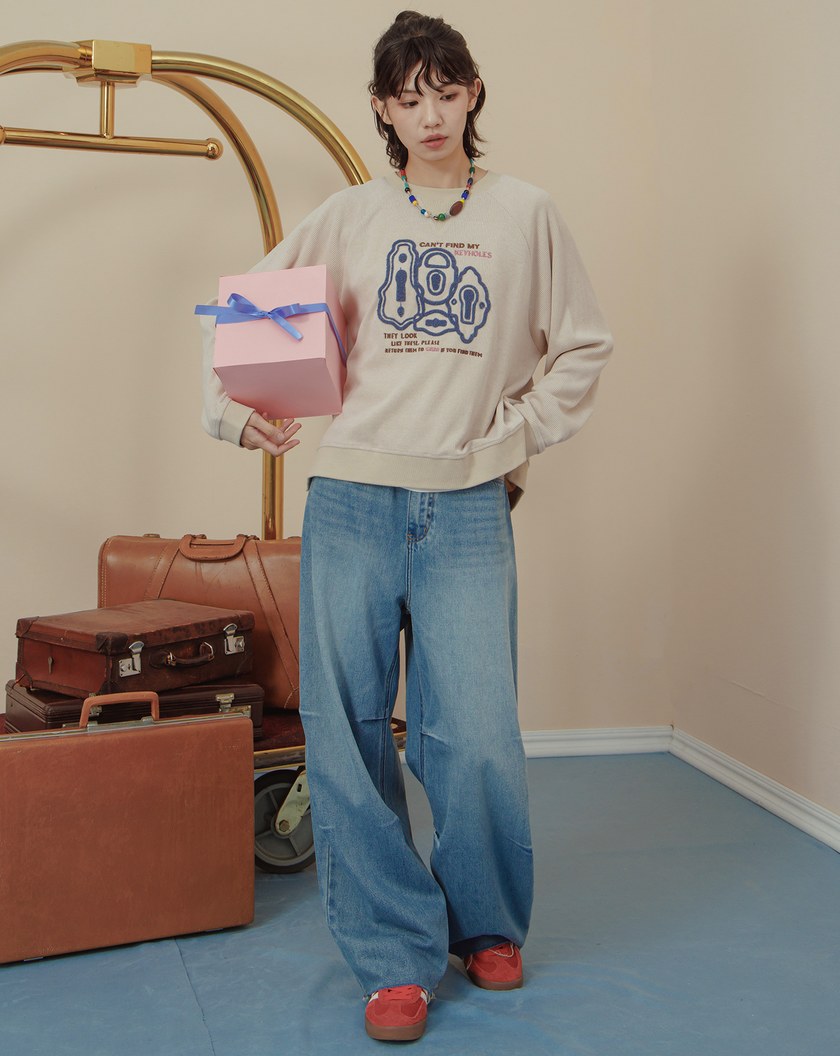 找不到鑰匙立體繡花羅紋拼接大學T(兩色)