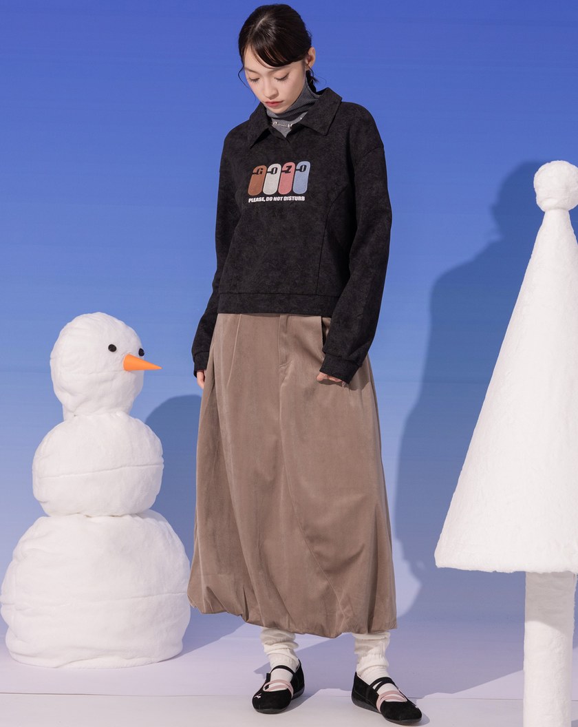 特殊蠟洗立體修身剪接短版polo領上衣(兩色)