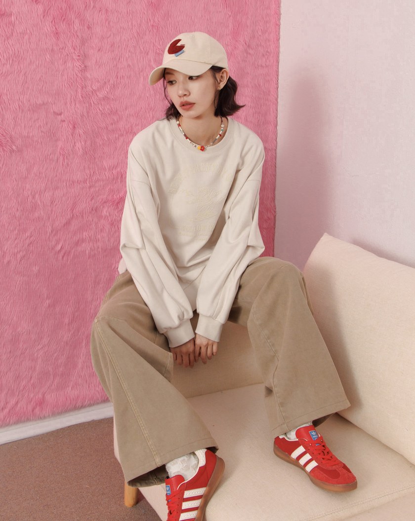 奶奶滑雪條絨拉鍊造型大學T(兩色)