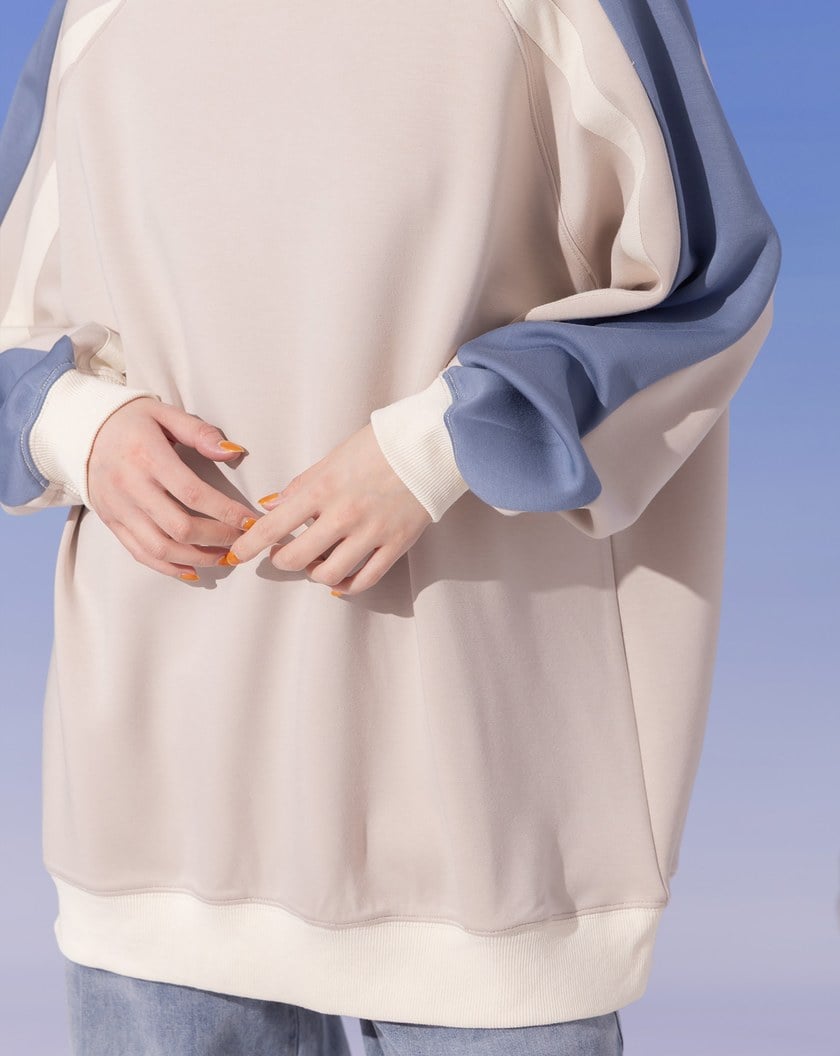 ➤運動風條紋織帶拼接大學T(兩色)