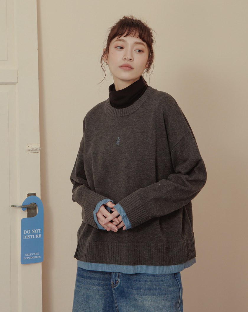 gozo皇冠繡花假兩件針織毛衣(兩色)