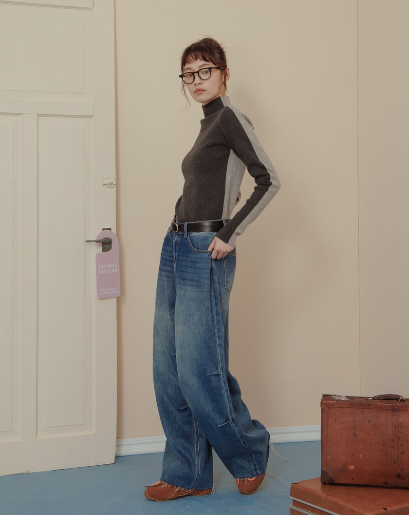 顯瘦撞色拼接高領針織上衣(兩色)