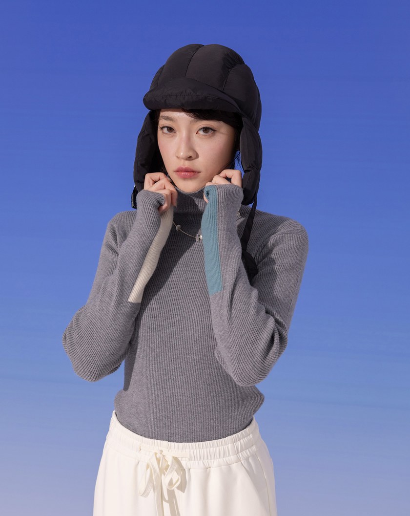 袖口撞色高領針織上衣(三色)