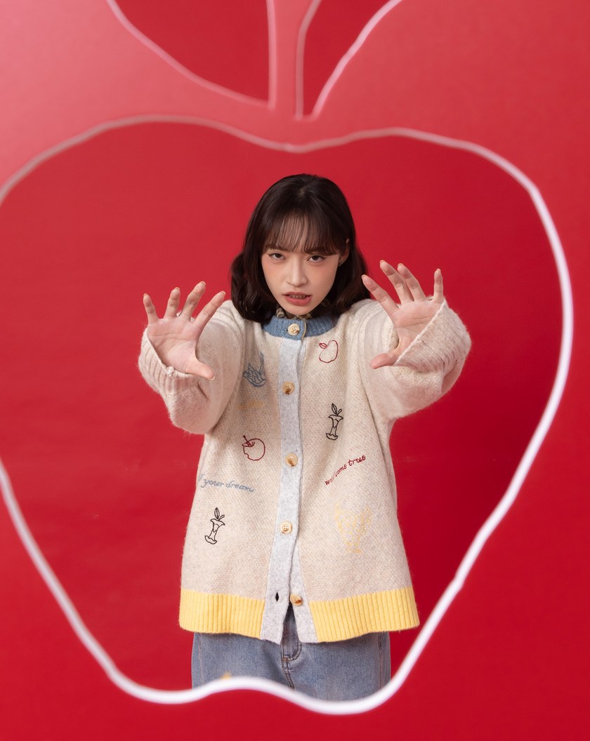 迪士尼系列 喔～不要吃蘋果開襟毛衣外套(兩色)