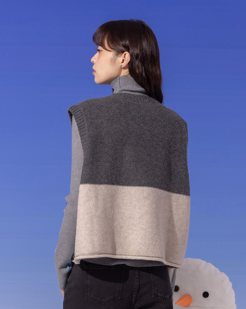 ➤QQ毛口袋配色毛衣背心(兩色)