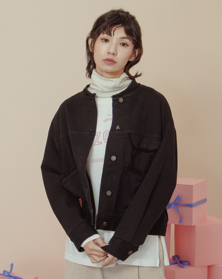 保暖絨毛內裡立領抽鬚造型外套(兩色)