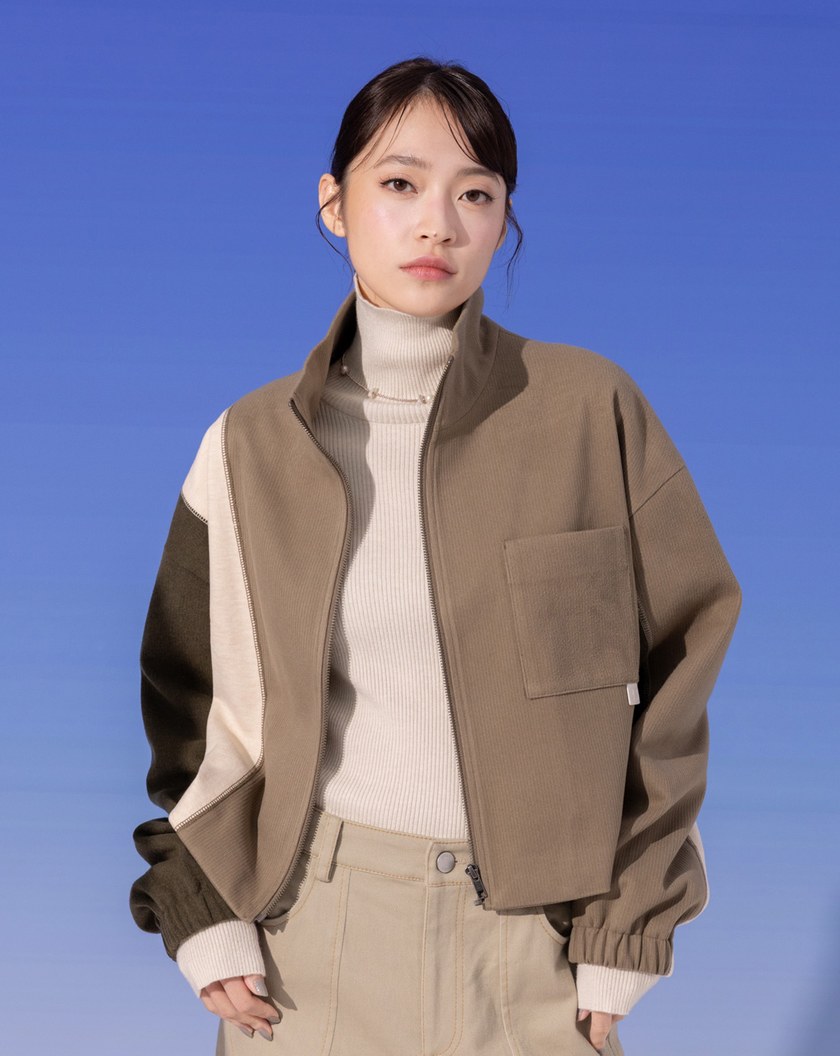 羊毛異材質拼色立領廓型外套