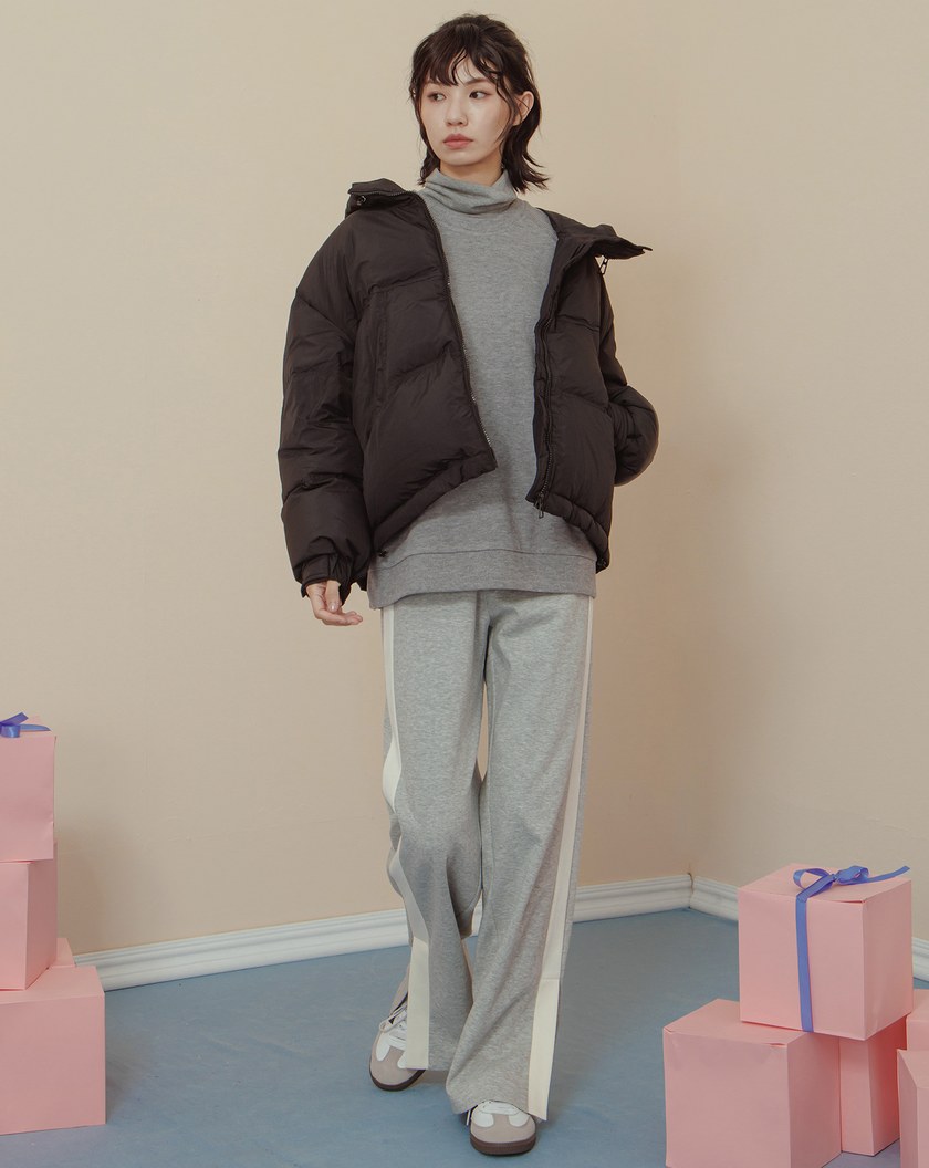 ➤防潑水雙向拉鍊可調節連帽羽絨外套(兩色)