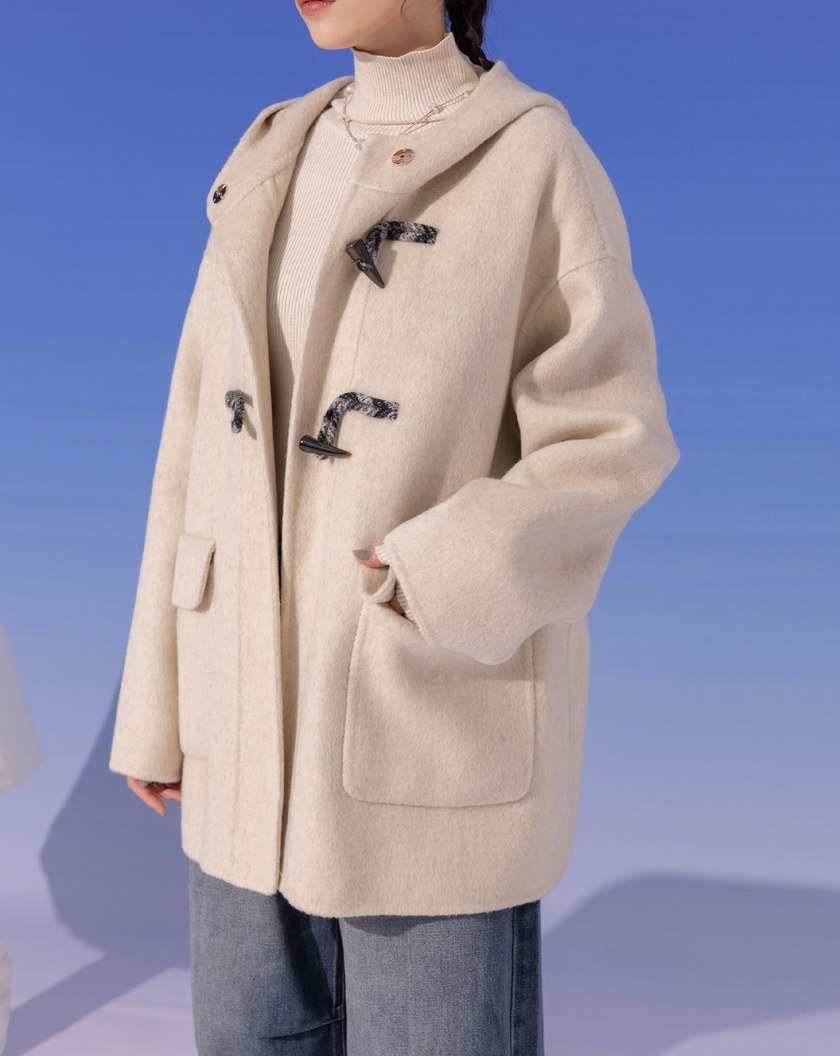 ➤緹花織帶牛角釦羊毛連帽短大衣(兩色)