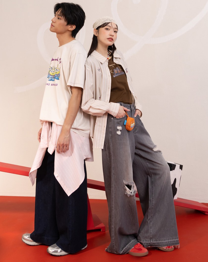 PIXAR系列 KISS ME蛋頭夫婦合肩T恤(兩色)