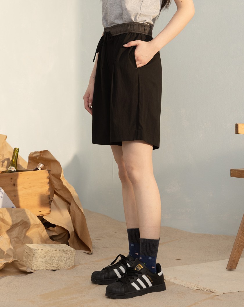 ➤輕盈涼感全腰鬆緊配色五分褲(兩色)