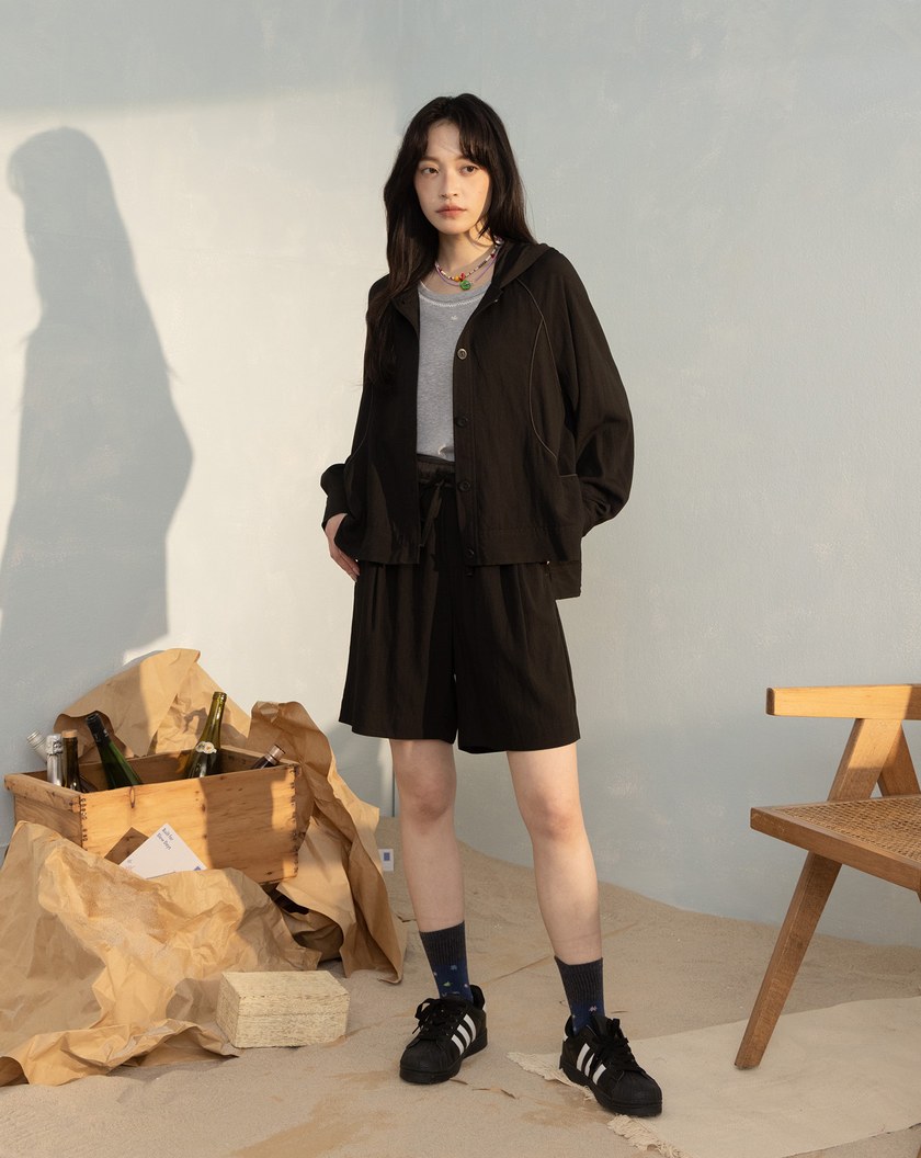 ➤輕盈涼感全腰鬆緊配色五分褲(兩色)