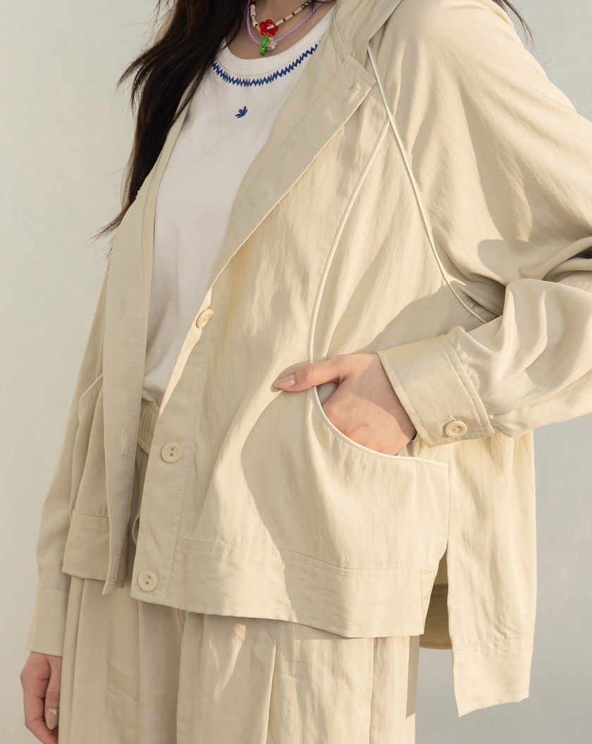 ➤涼感弧線造型口袋連帽外套(兩色)