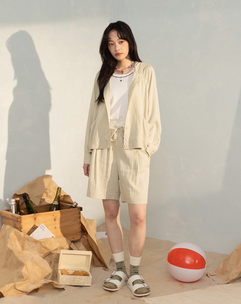 ➤涼感弧線造型口袋連帽外套(兩色)