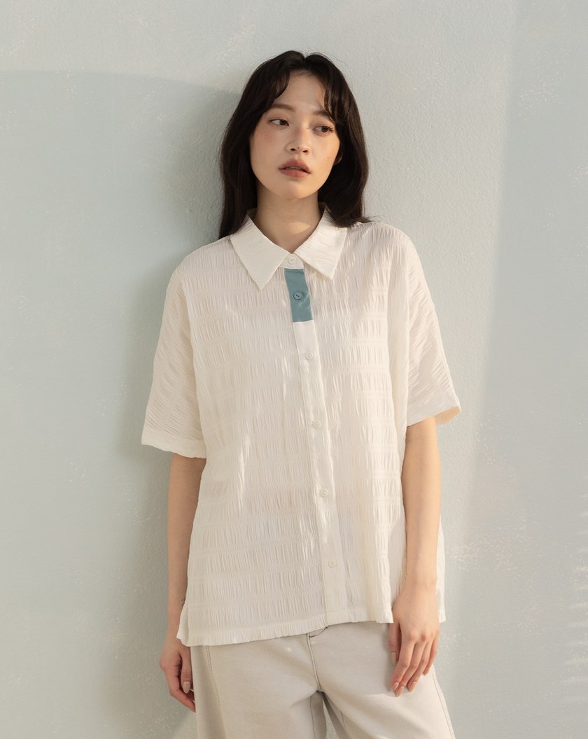 皺皺撞色門襟透氣連袖襯衫(兩色)