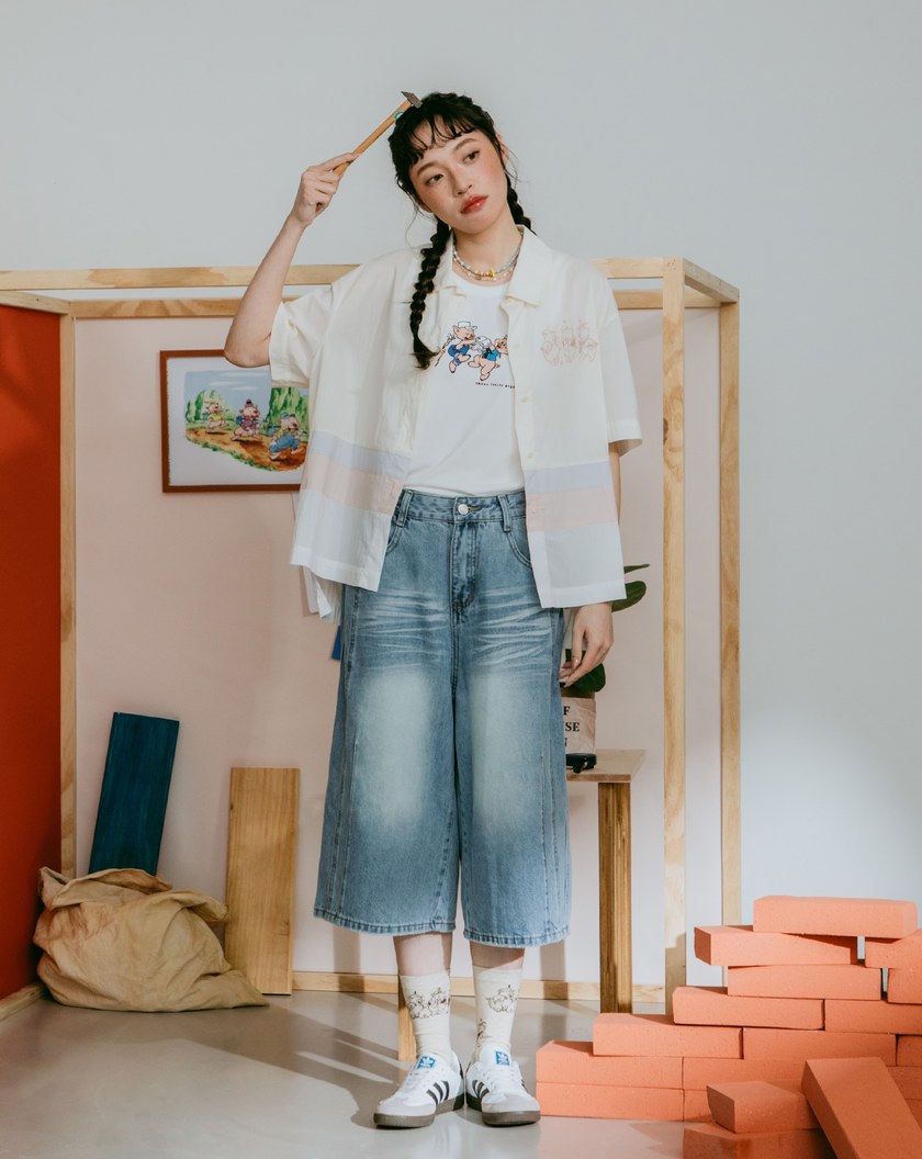 迪士尼系列 三隻小豬繡花拼色抗皺短袖襯衫(兩色)