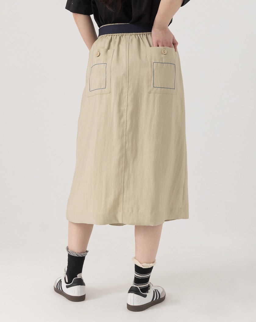 ➤後口袋配色車線百摺涼感傘裙(兩色)