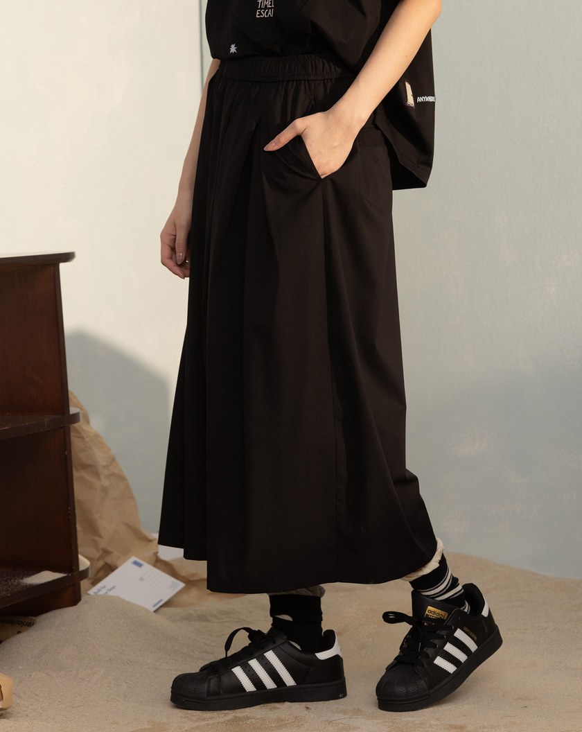 抗皺打褶鬆緊8分褲裙(兩色)