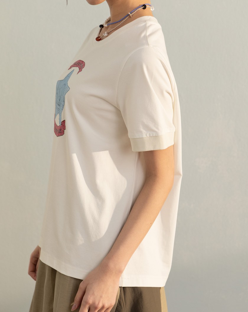 跟小天使一起摸魚天絲涼感T恤(兩色)