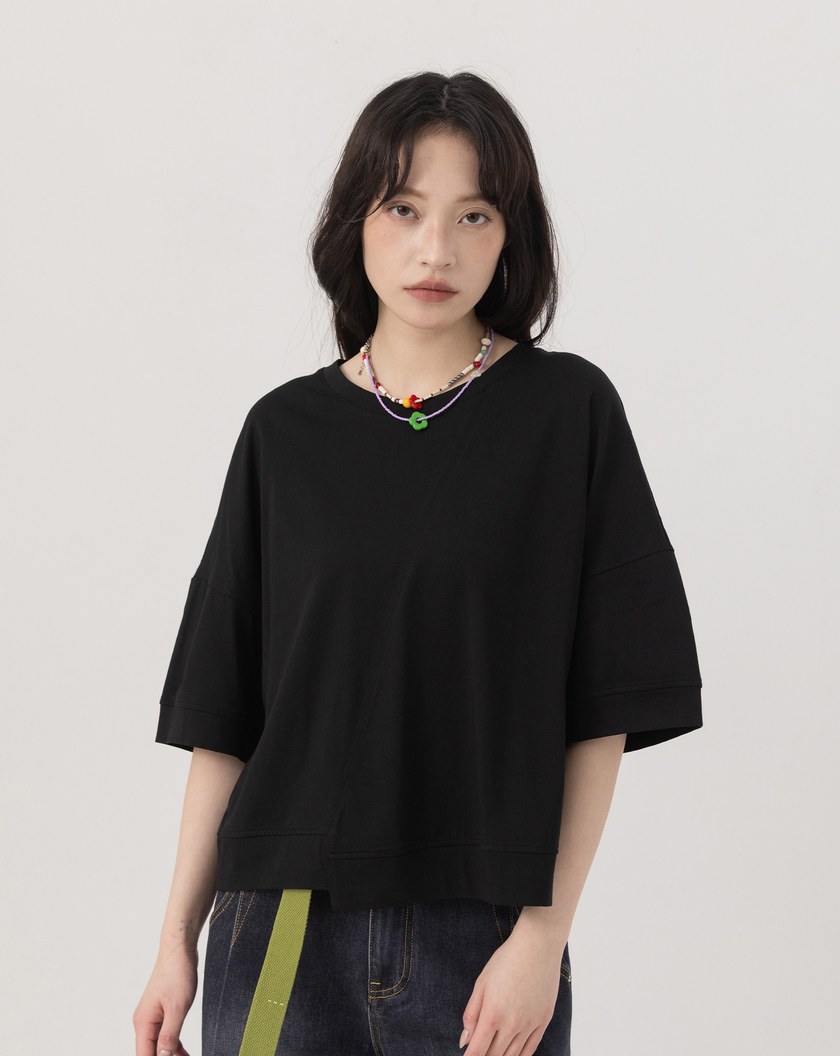 ➤涼感抑菌不對稱剪接寬版T恤(兩色)