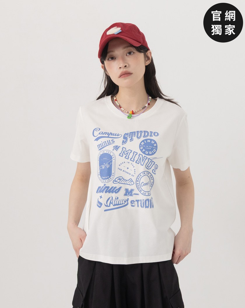 ➤學院風標章印花涼感T恤(三色)