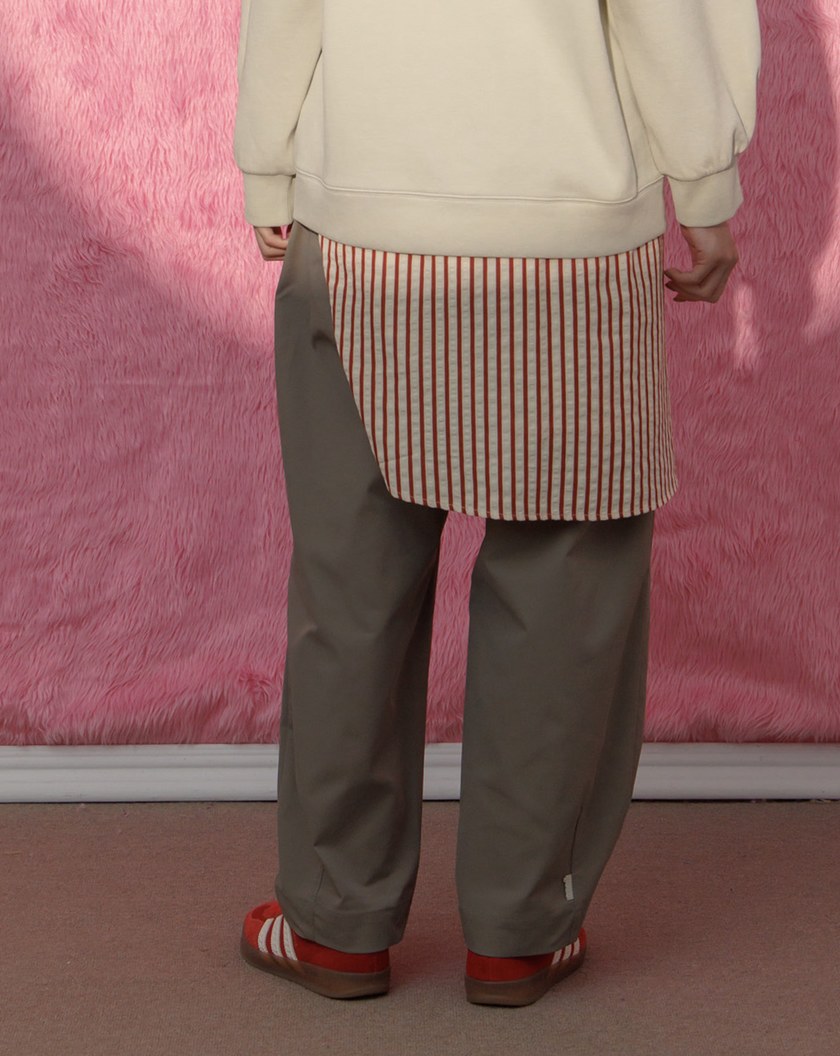 ➤壓折造型後鬆緊男友褲(兩色)