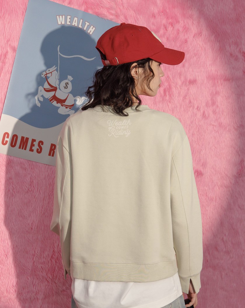 ➤【新年限定】馬上有錢布章刺繡大學T(兩色)