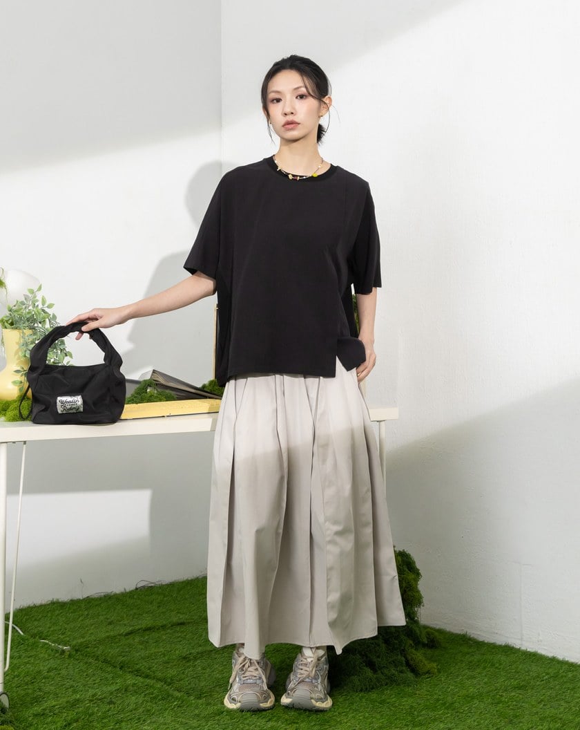 抗皺立體剪裁造型長裙(兩色)