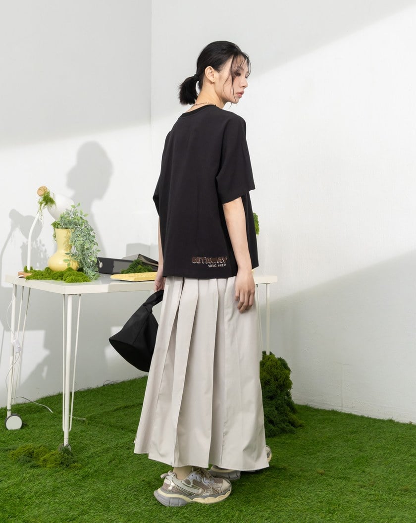 抗皺立體剪裁造型長裙(兩色)